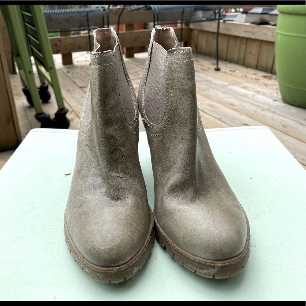 Fun short booties from Barcelona!
